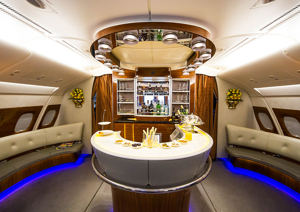 Emirates A 380 on-board lounge