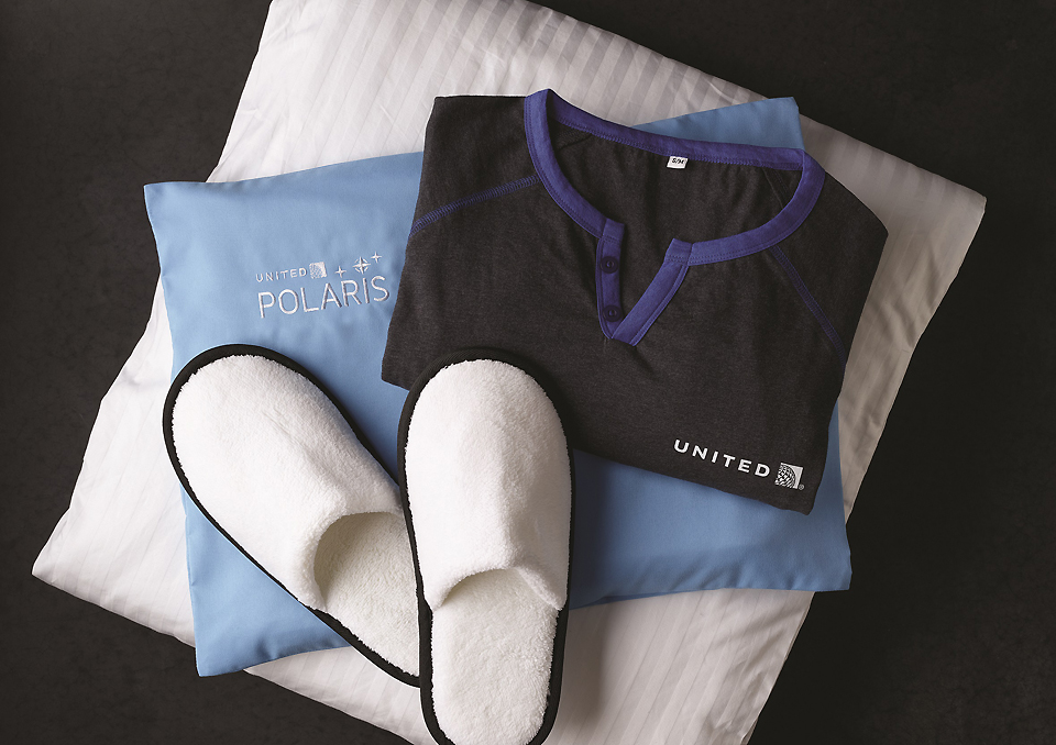 united-airlines-polaris-business-class-pyjamas