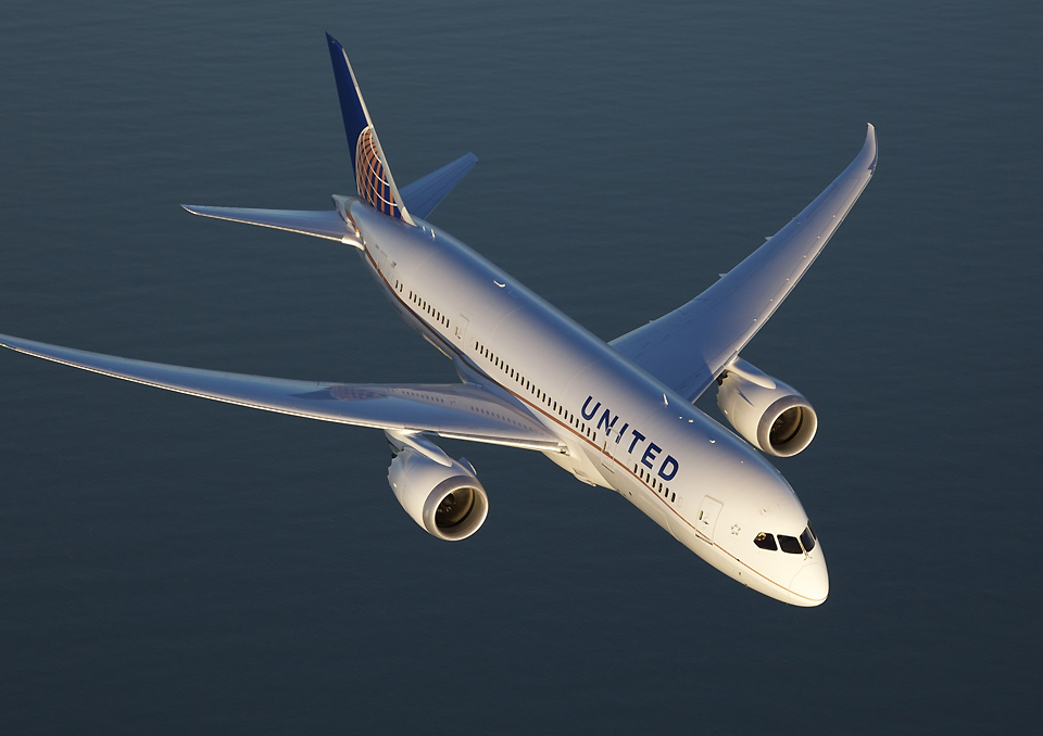 United 787