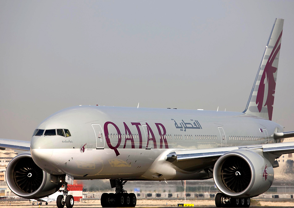 pic-02-qatar-airways-boeing-777-200lr_