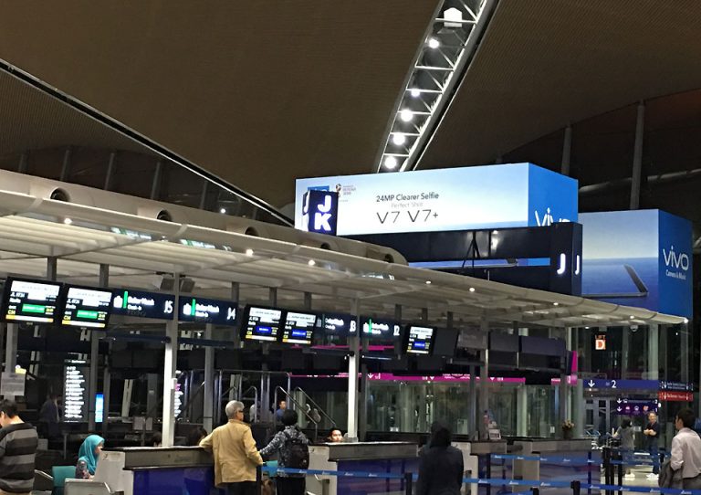Flight Check KLM Royal Dutch Airlines, Kuala Lumpur Amsterdam