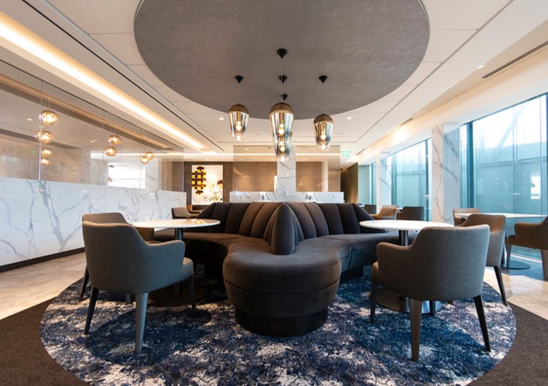 United Airlines' newest business class lounge opens in Houston NZ